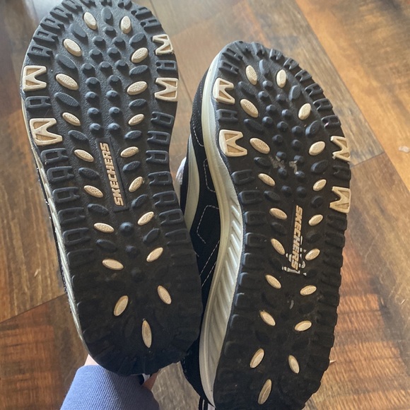 COPY - Skechers Shape Ups black and white size 8 - Picture 7 of 7